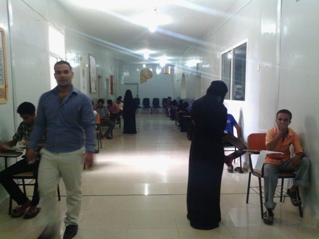 صور من القاعات والمعامل